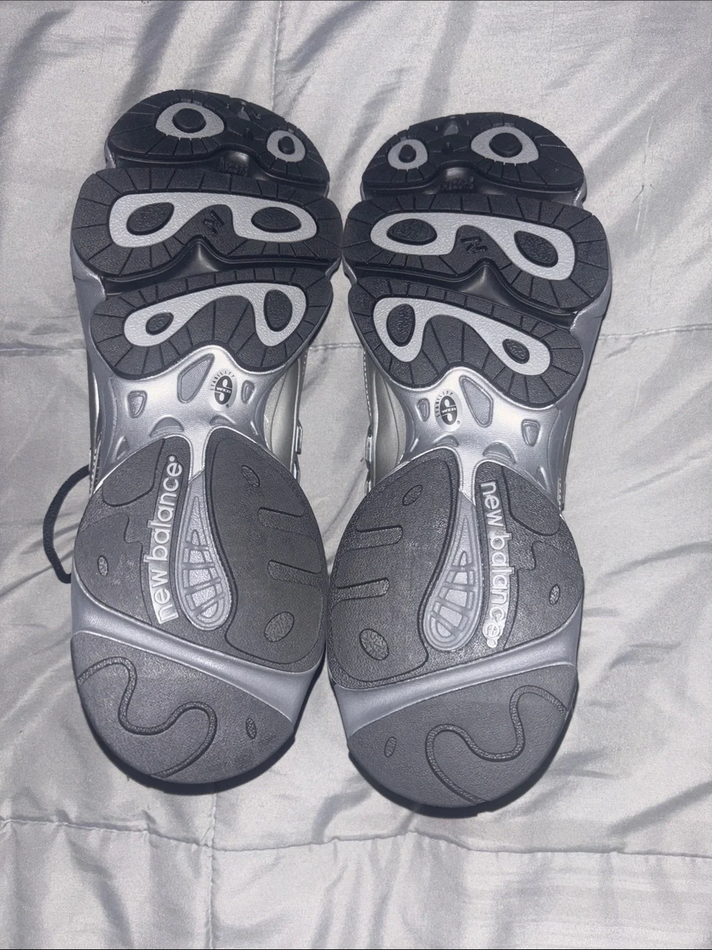 New Balance Men's Silver and Black Athletic Sneakers